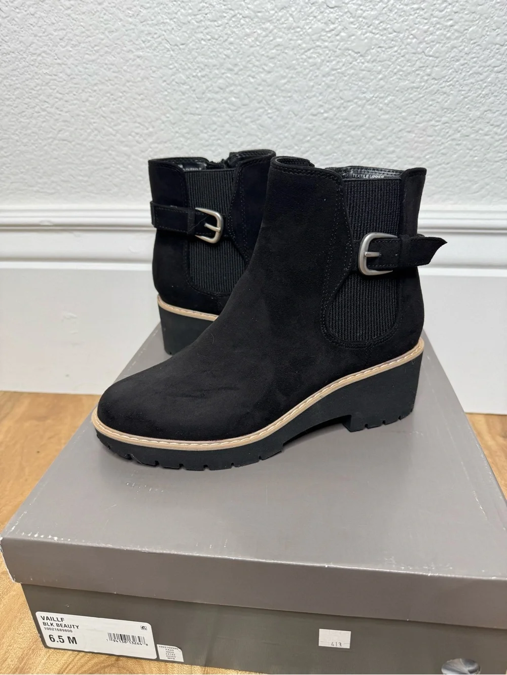 NWT Women’s Style& Co Black Ankle Boots with Buckle